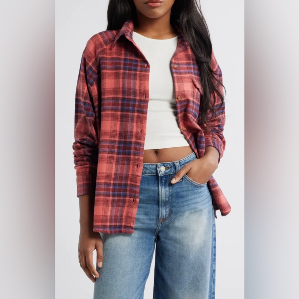 M- Billabong Best Time Long Sleeve Shirt
Color: Choc Chip